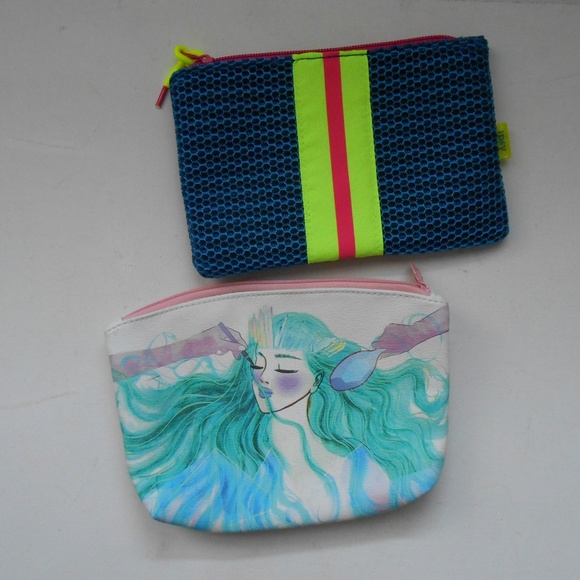 Ispy Cosmetic Makeup Bags Set of 7 - Picture 4 of 5